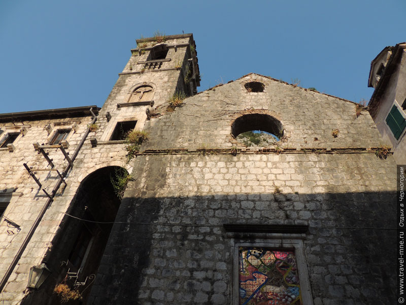 Любое здание в Старом Которе - это часть многовековой истории