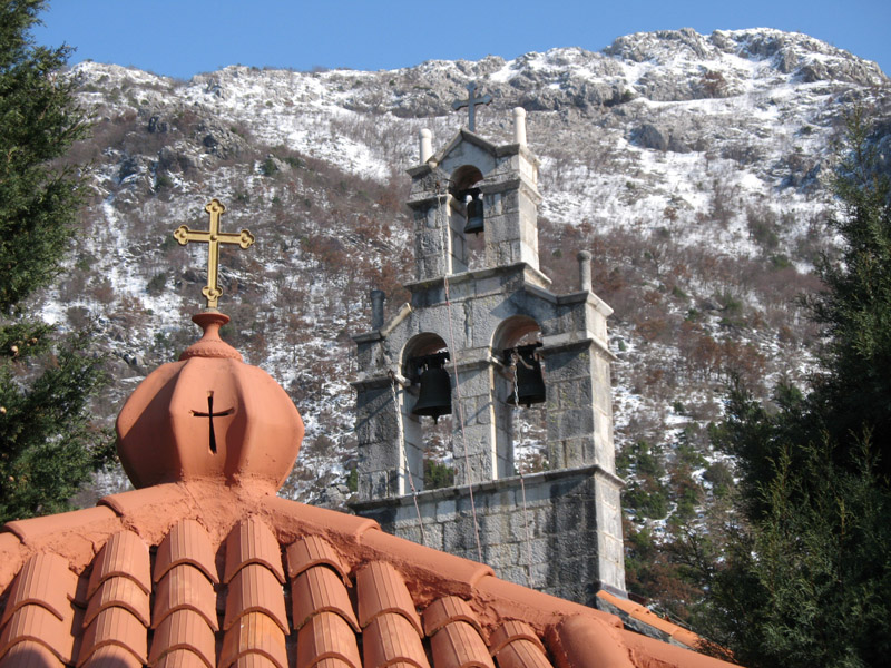 Церковь Успения Пресвятой Богородицы построена на месте захоронения более 1400 паштровичей