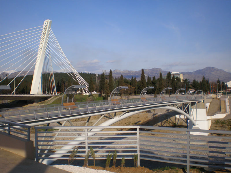 Московский мост - подарок от российской столицы столице Черногории