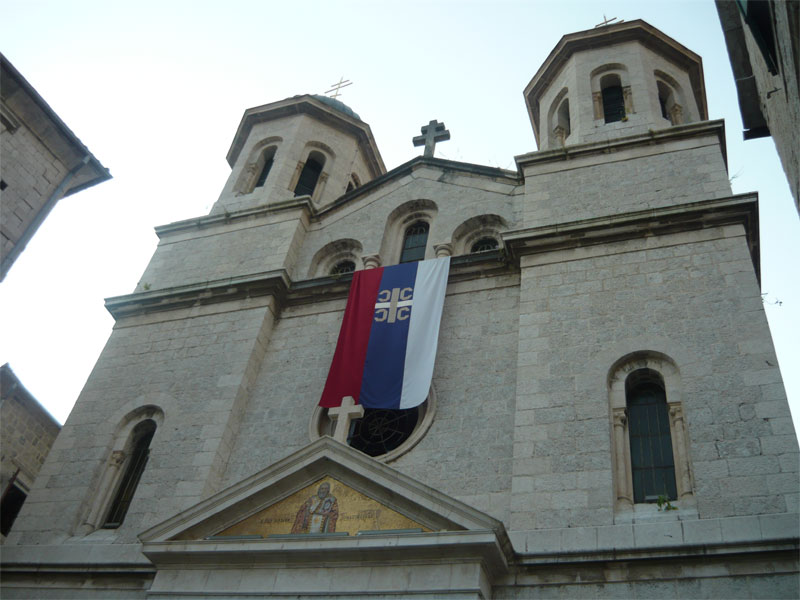 Никольский храм - самая крупная православная церковь в Которе