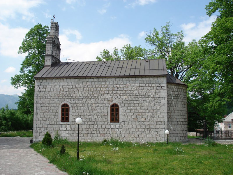 Церковь Святого Дмитрия - типичный представитель архитектурного стиля рубежа XIX-XX веков